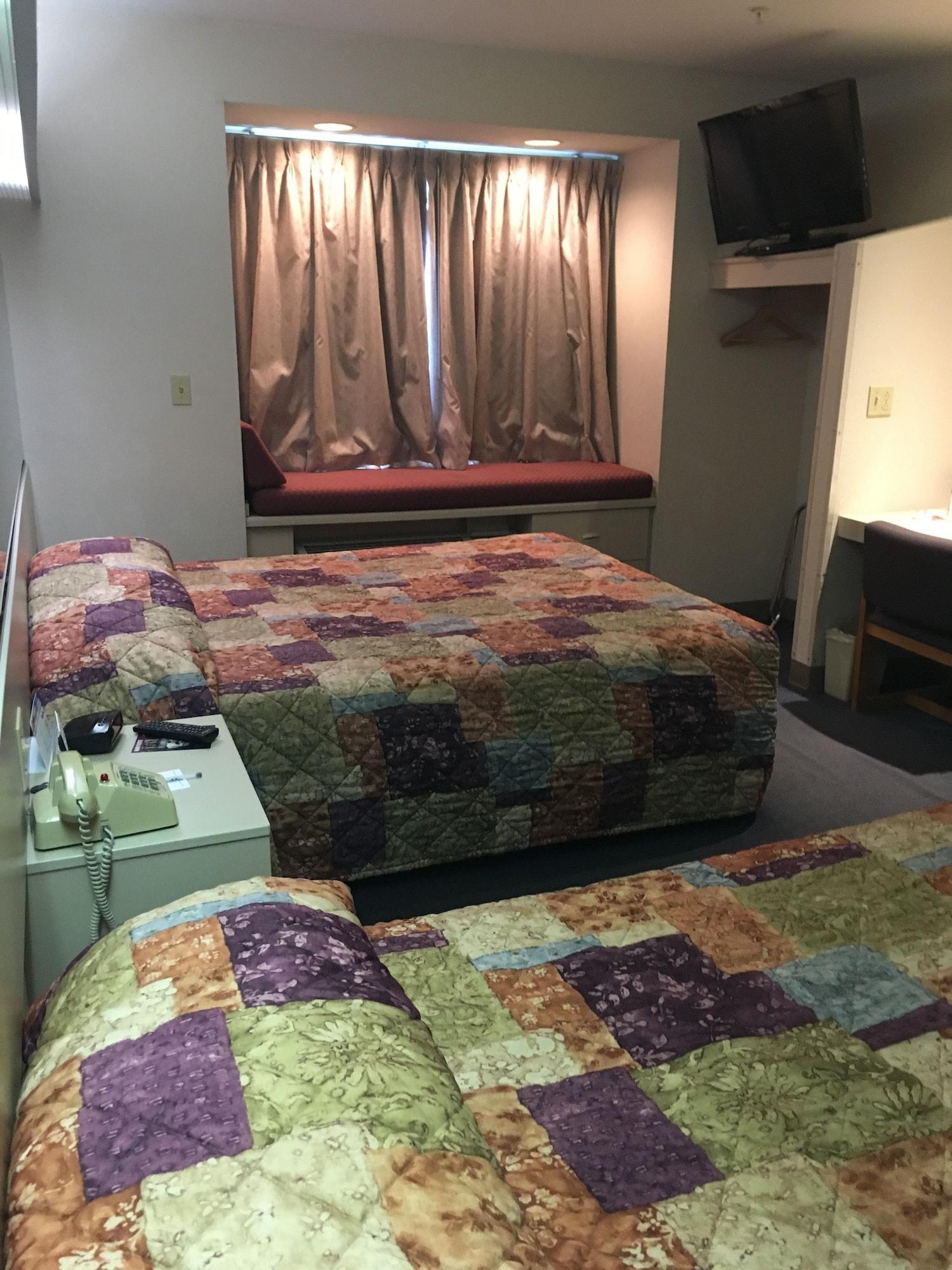 Microtel Inn By Wyndham Champaign Ngoại thất bức ảnh